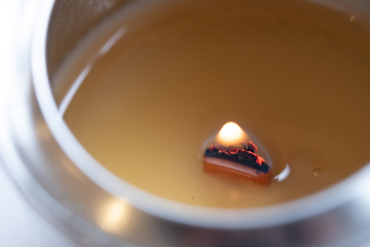 ROSEN BRIDGE Candle Campfire - LAB Collector Hong Kong