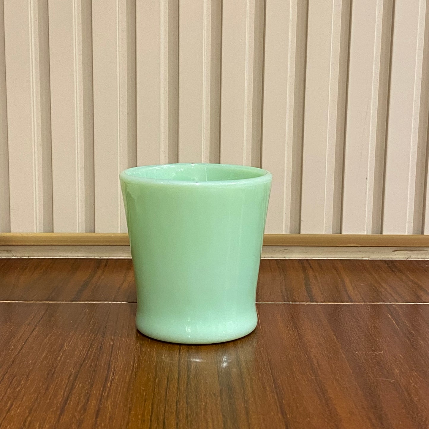 FireKing Jadeite D handle Mug, Made in USA 1960s (D1)