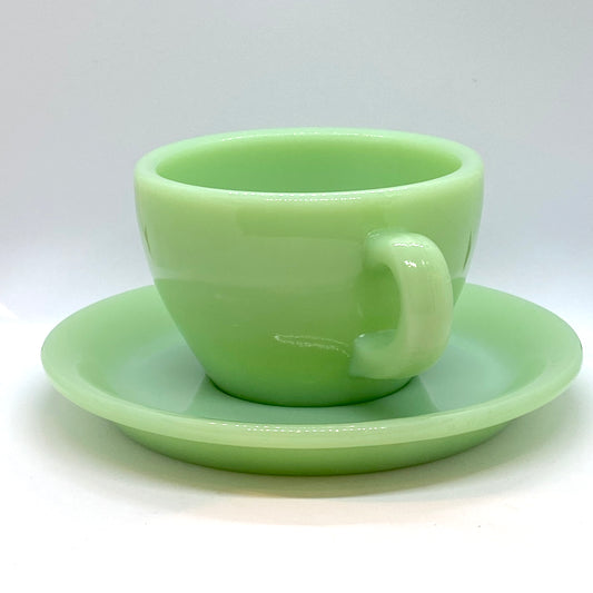 FireKing Restaurent-ware Cup & Sauce 1950s (CS2)