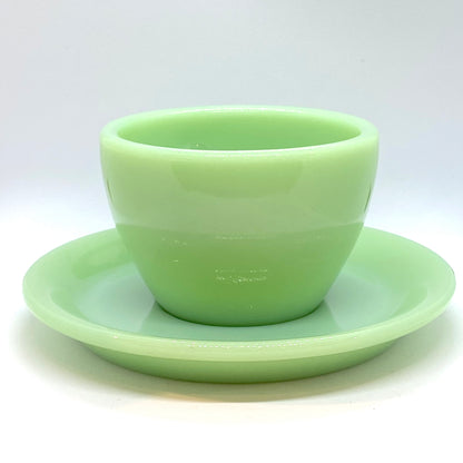 FireKing Restaurent-ware Cup & Sauce 1950s (CS2)