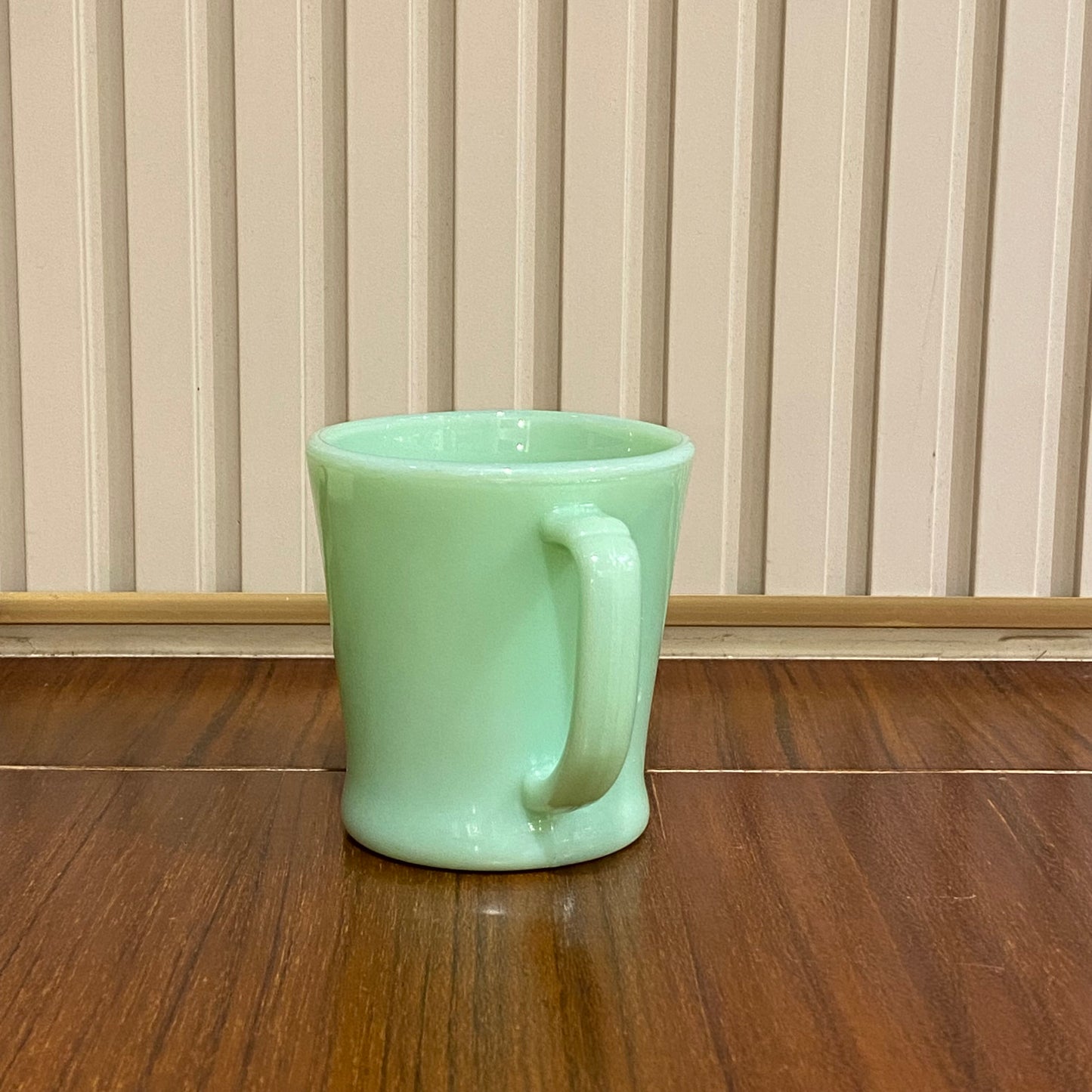 FireKing Jadeite D handle Mug, Made in USA 1960s (D1)