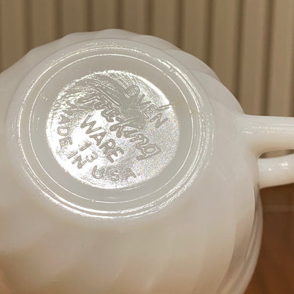 FireKing White Swirl Cup & Saucer With Golden Rim (gold1)