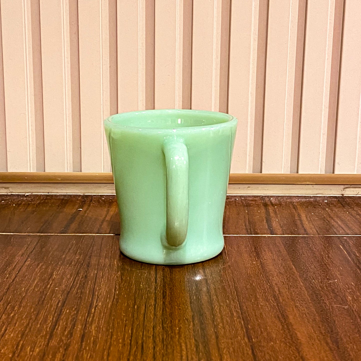 FireKing Jadeite D handle Mug, Made in USA 1960s (D6)