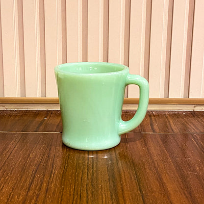 FireKing Jadeite D handle Mug, Made in USA 1960s (D6)