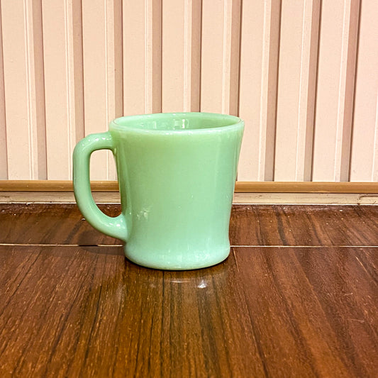 FireKing Jadeite D handle Mug, Made in USA 1960s (D7)