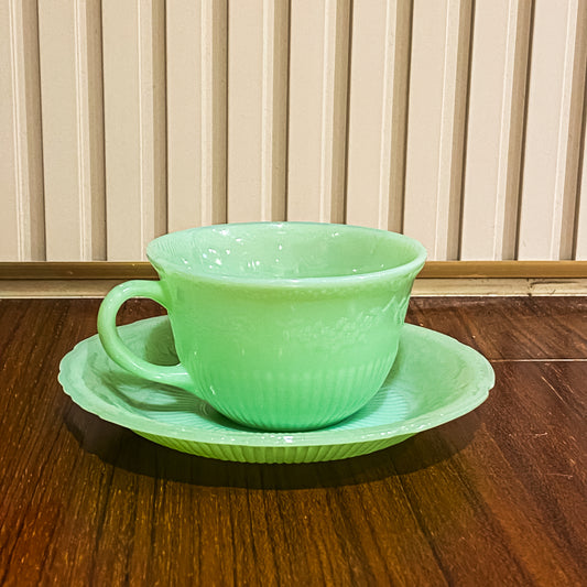 FireKing Jadeite Alice Cup & Sauce with logo (alice8)
