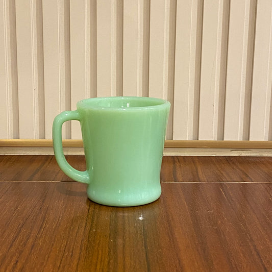 FireKing Jadeite D handle Mug, Made in USA 1960s (D7)