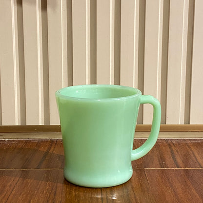 FireKing Jadeite D handle Mug, Made in USA 1960s (D1)
