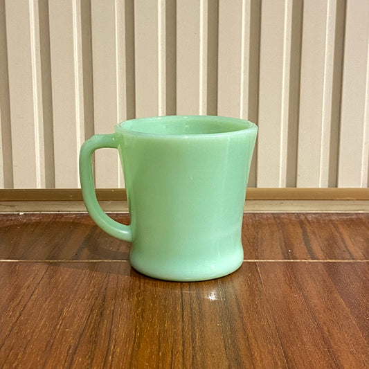 FireKing Jadeite D handle Mug, Made in USA 1960s (D3)
