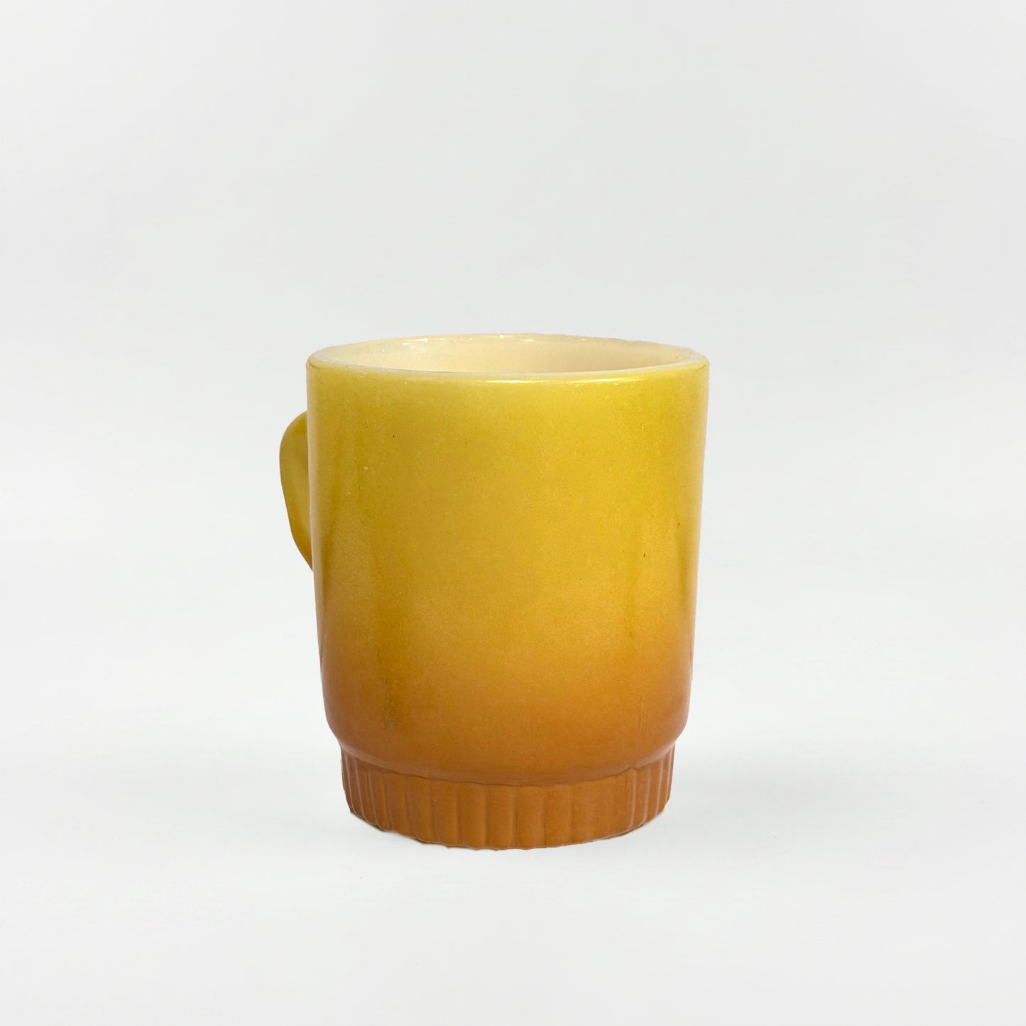FireKing Yellow/Orange Ribbed Bottom Stacking Mug (Y03）