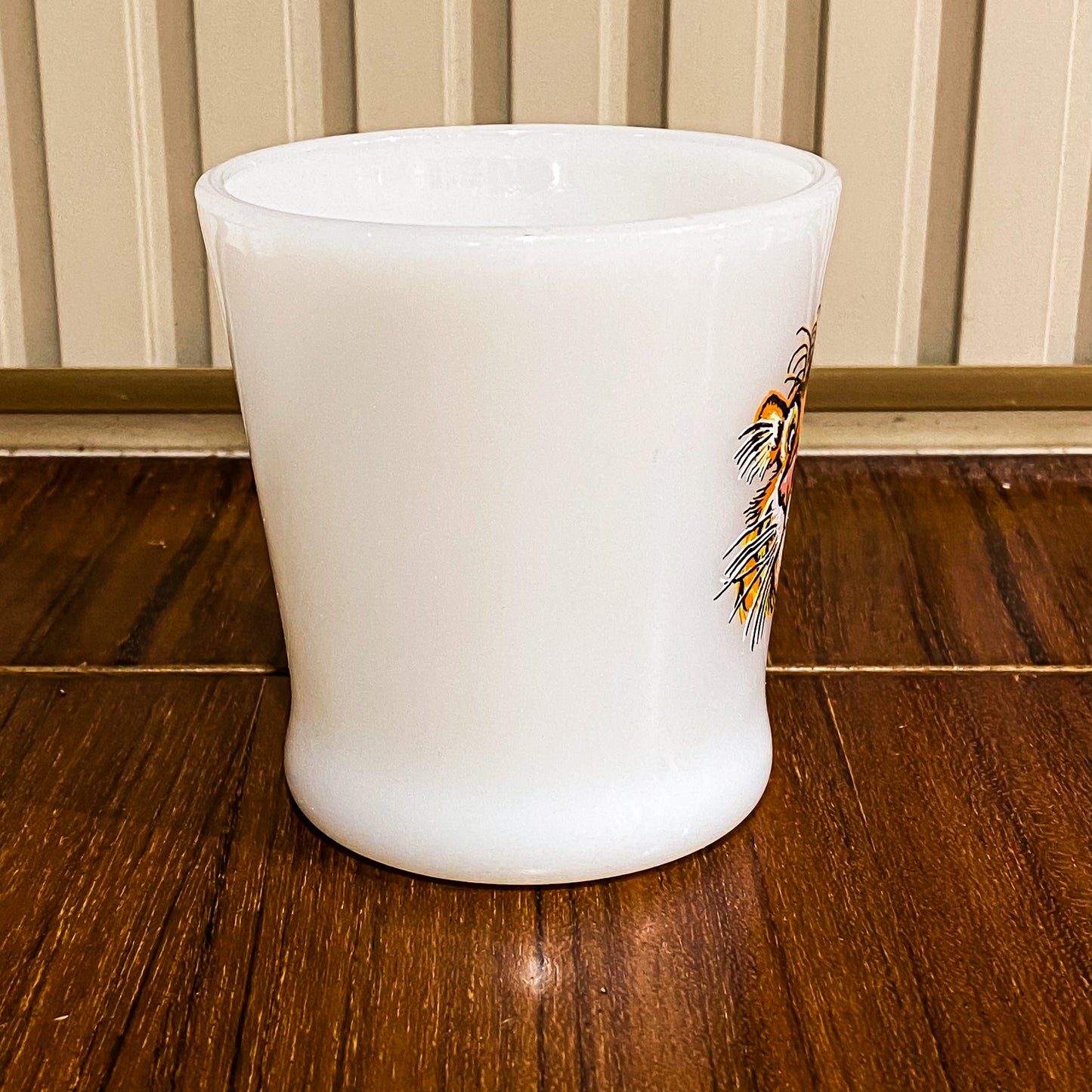 FireKing Esso Tiger D-handle Mug (ESSO2)