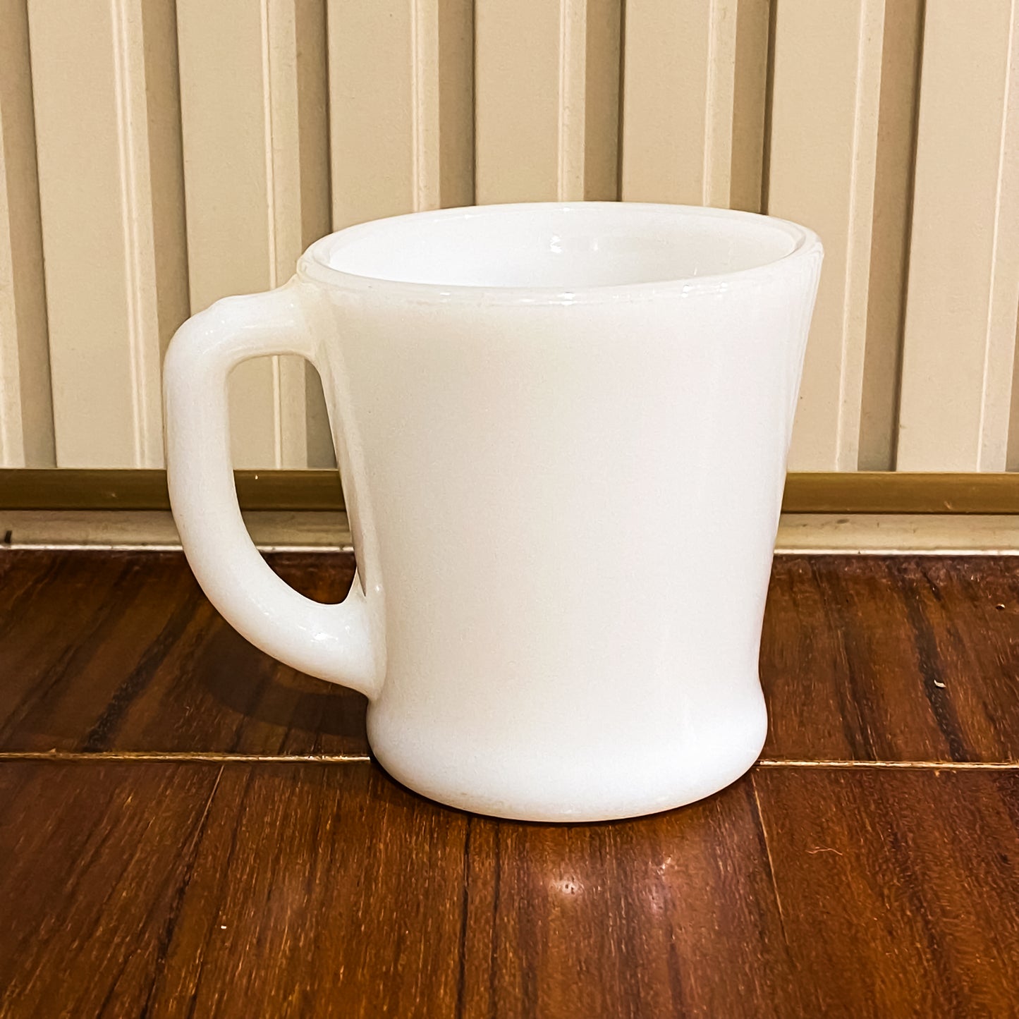 FireKing Wildlife D-Handle Mug Red-Necked Pheasant (W1)