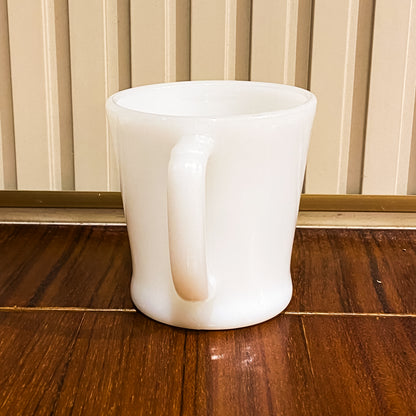 FireKing White D handle Mug, Made in USA 1960s (Wht-1)