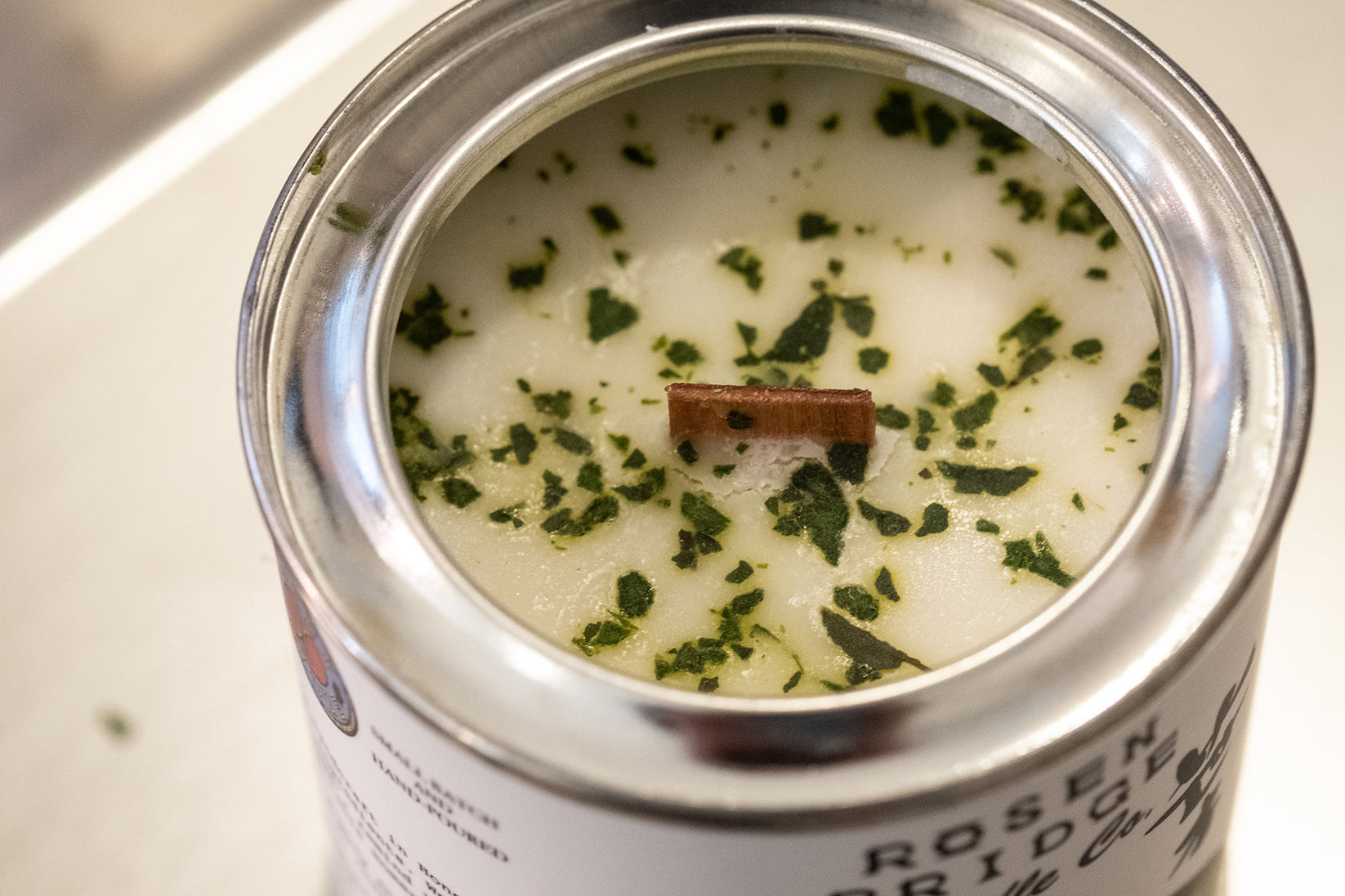 ROSEN BRIDGE Candle Pomelo Leaf Handmade in Hong Kong LAB Collector